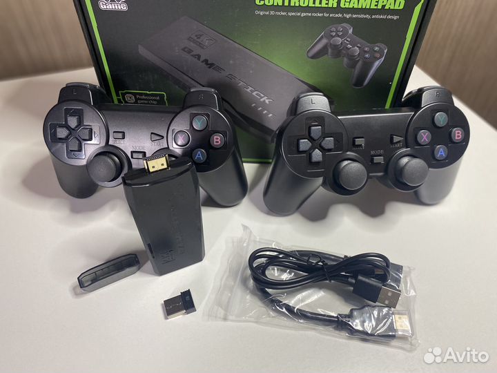 Игровая приставка геймстик 64Гб 10000 ретро игр