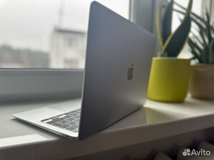 Apple macbook air 13 m1 8gb 256 silver серебристый