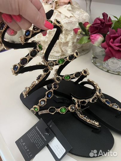 Летняя женская обувь