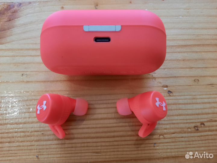 Jbl UA True Wireless Streak беспроводные наушники