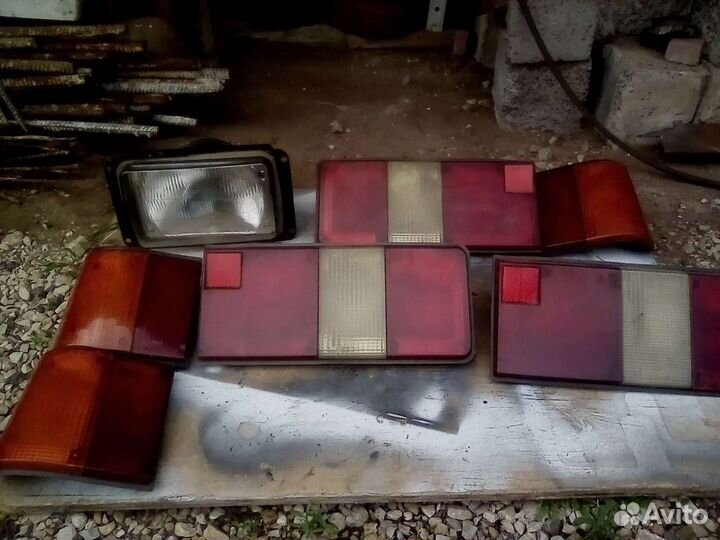 Фонари газ 3102;31029