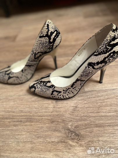 Туфли женские 39 размер