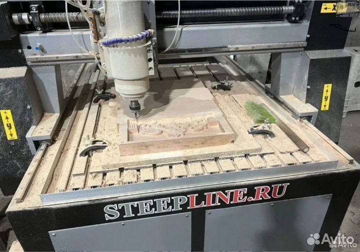 Фрезерный станок по дереву с завода