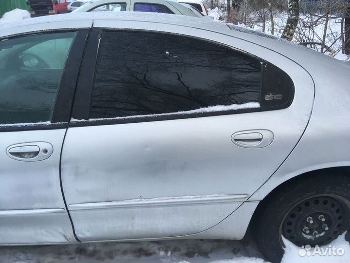 Дверь задняя левая Dodge Intrepid