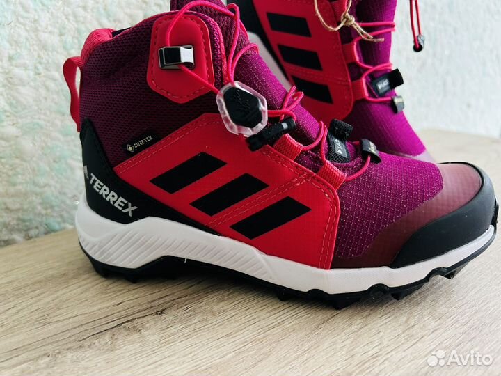 Ботинки демисезонные для девочки 28 29 gore tex