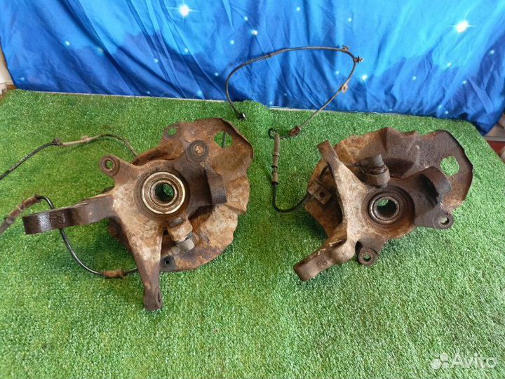 Кулак поворотный передний правый Hyundai Elantra 3