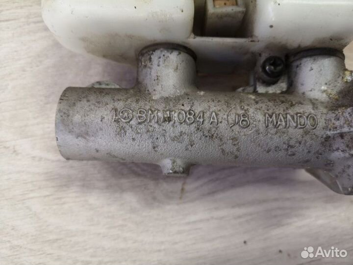 Главный тормозной цилиндр Hyundai Tucson