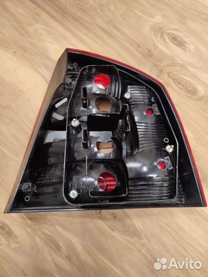 Фонарь задний