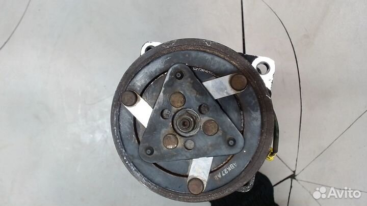 Компрессор кондиционера Peugeot 406, 2003