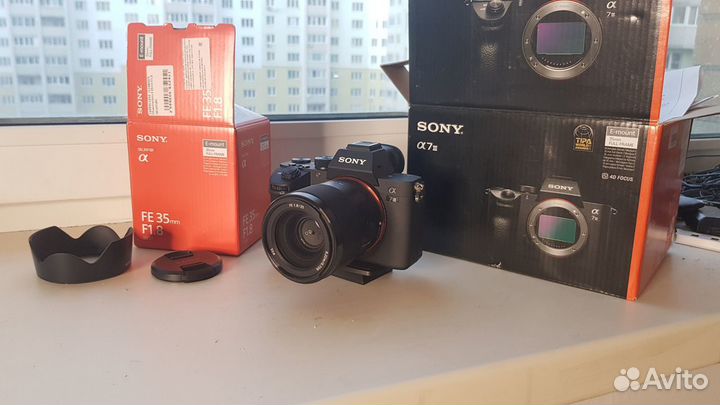 Sony Alpha A7 Mark III и Sony 35mm 1.8 +64gb карта