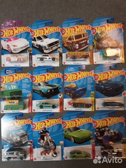 Hot wheels машинки