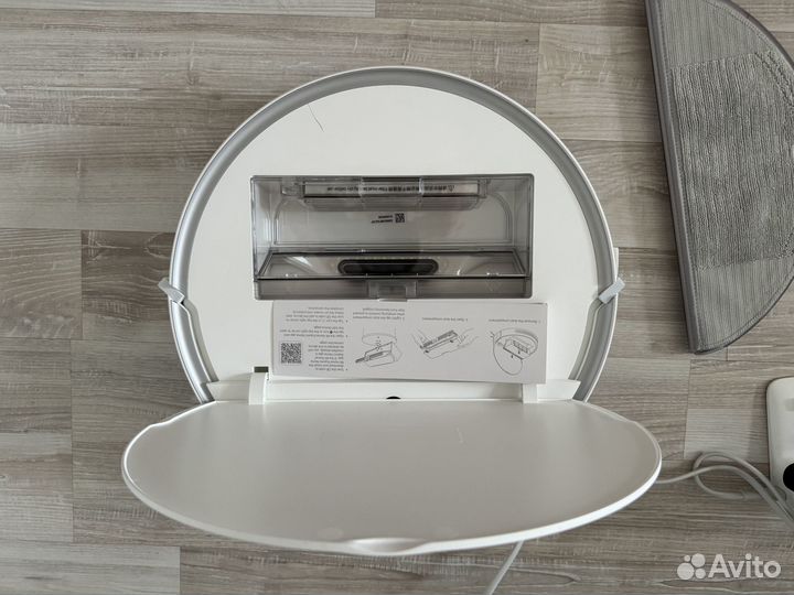 Продам робот-пылесос