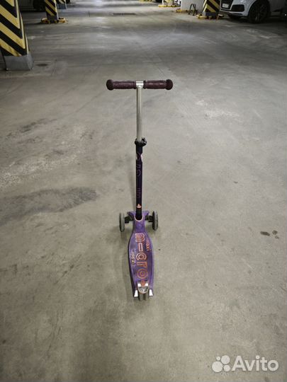 Самокат трехколесный micro maxi