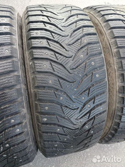 Kumho WinterCraft SUV Ice WS31 235/55 R17