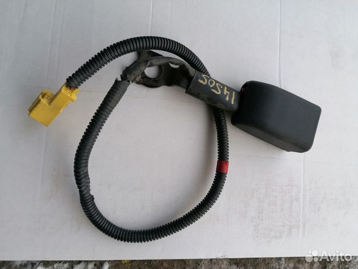 Замок левый безопасности на Kia Soul 2008-2012