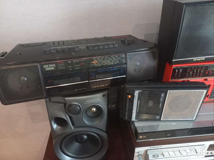 Музыкальные аппараты разные