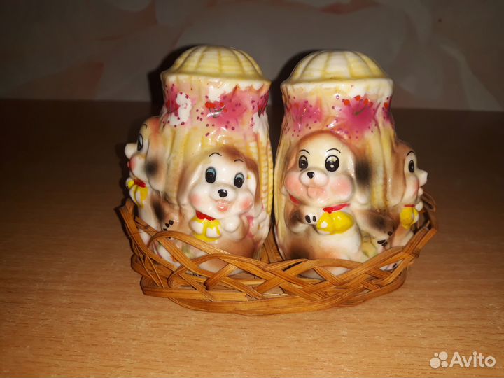 Солонки для пряностей