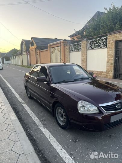 LADA Priora 1.6 МТ, 2012, битый, 175 000 км
