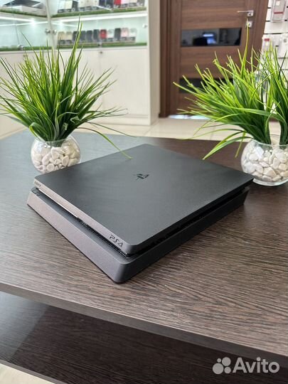 Sony playstation 4 slim 500gb как новая +30 игр