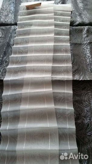 Ткань: ленты с серебряной нитью