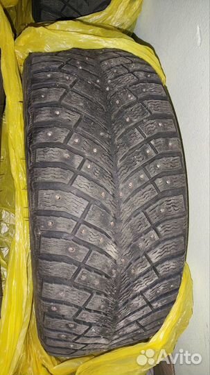 Michelin X-Ice North 4 225/45 R17