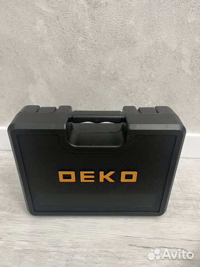 Шуруповерт Deko новый