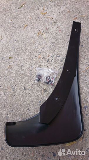 Брызговик задний левый Mazda CX-7 рестаил