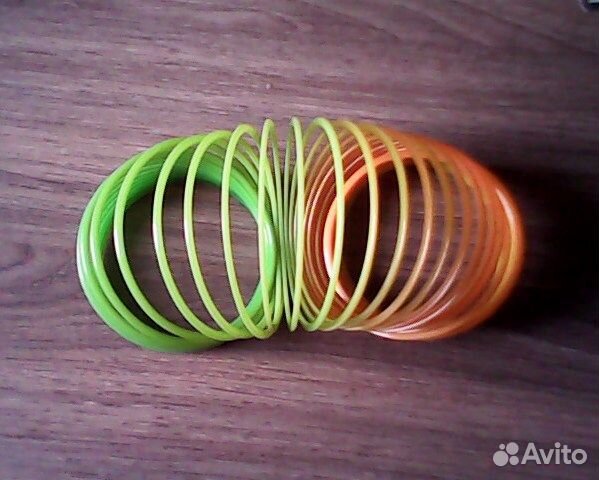Продам пружинку радуга