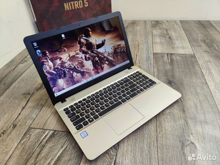 Asus X541SA (Core i5-7200)