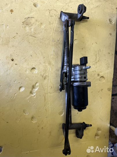 Трапеция стеклоочистителя VW Polo