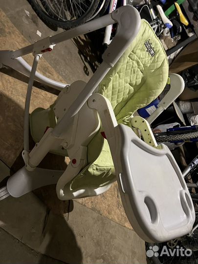 Детский стульчик для кормления