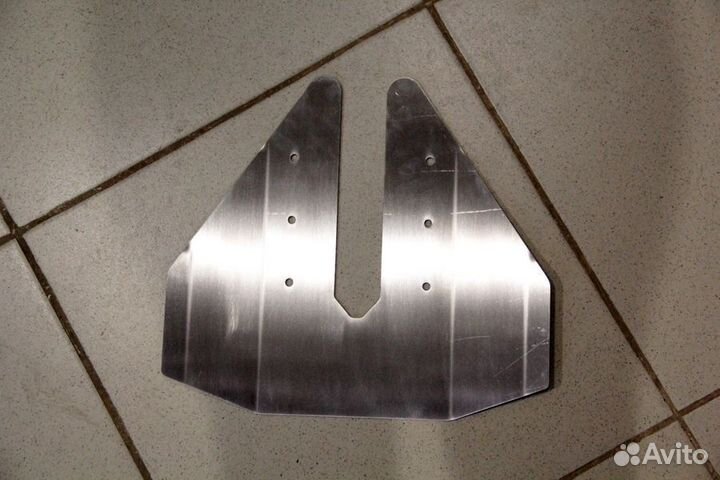 Гидрокрыло съемное на мотор 9.8 л.с