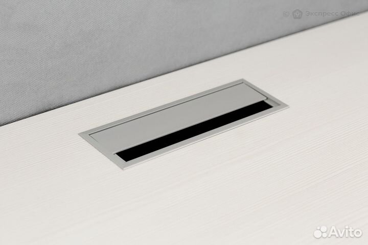 Стол-бенч на 2 рабочих места для крепления на тумб