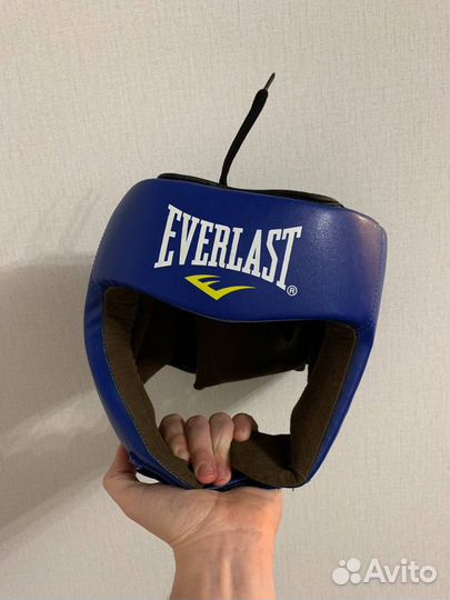 Боксерский шлем новый