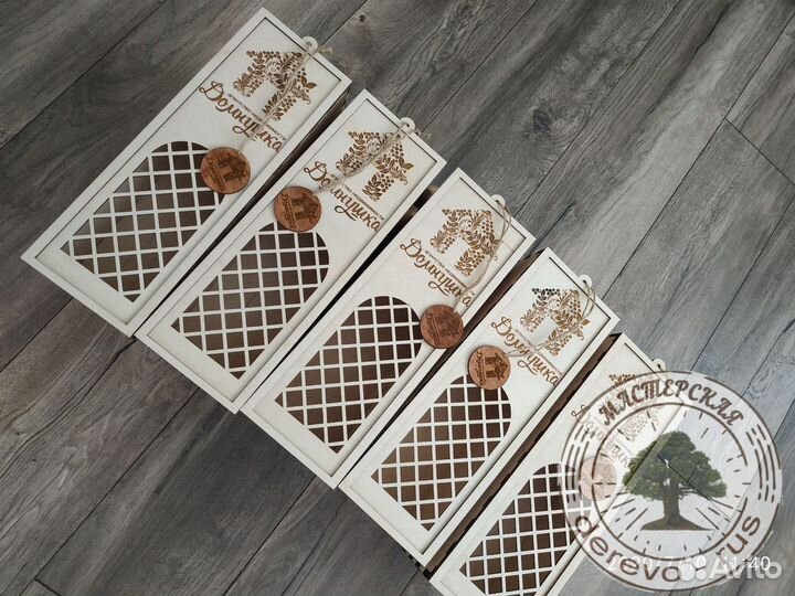 Коробка из дерева