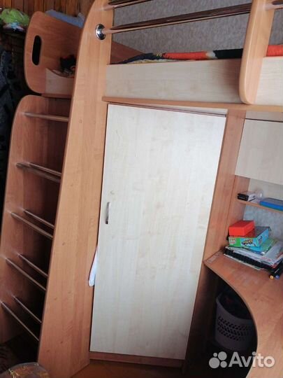 Двухъярусная кровать бу