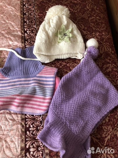 Шапки и шарф с воротником