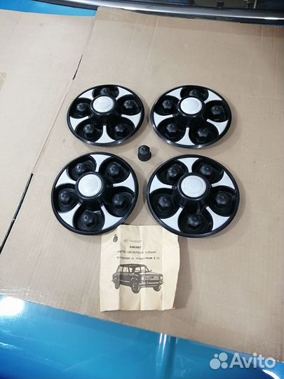 Новые колпаки ступиц Москвич 2140 SL