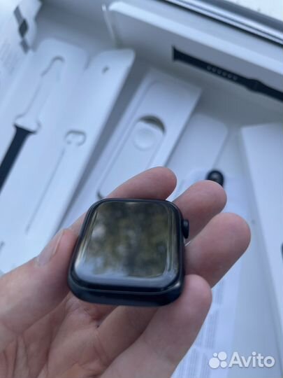 Продам Apple Watch 7 45mm