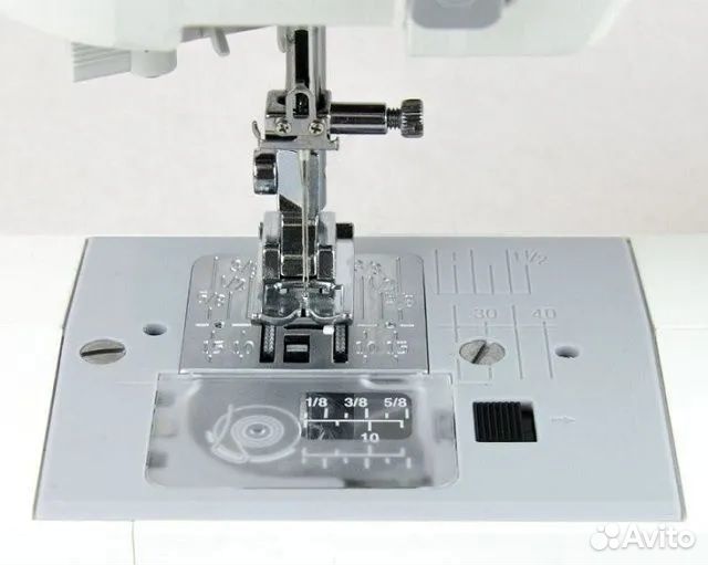 Швейная машина Janome EL 230