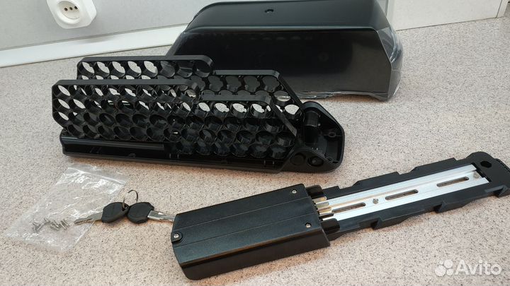 Бокс АКБ электровелосипеда 21700