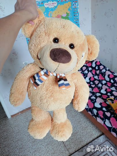 Плюшевый медведь