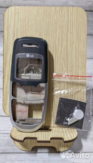 Корпуса для старых телефонов SonyEricsson LG Nokia
