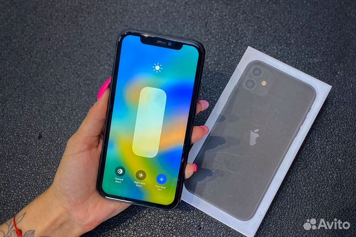 iPhone 11, 256 ГБ