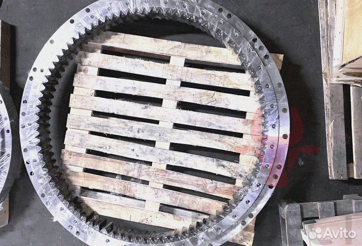 Опорно-поворотный круг EC290CNL 14570794