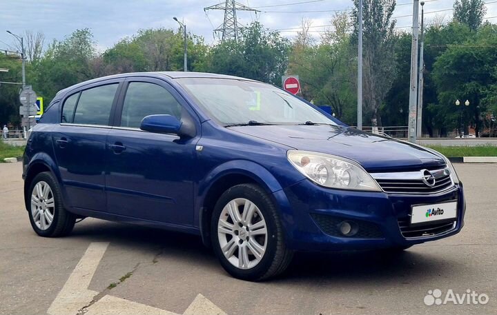 Opel Astra 1.8 МТ, 2009, 145 000 км