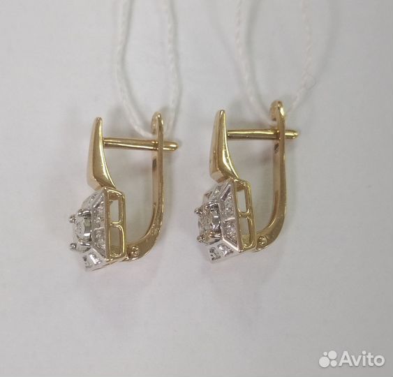 Золотые серьги с камнем