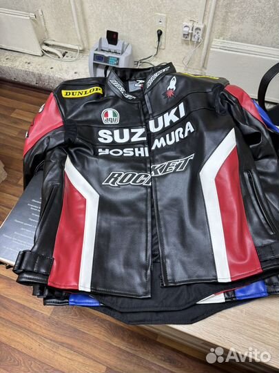 Мотокуртка