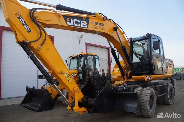 Стекло лобовое нижнее JCB JS 160/180/220/330- 2010