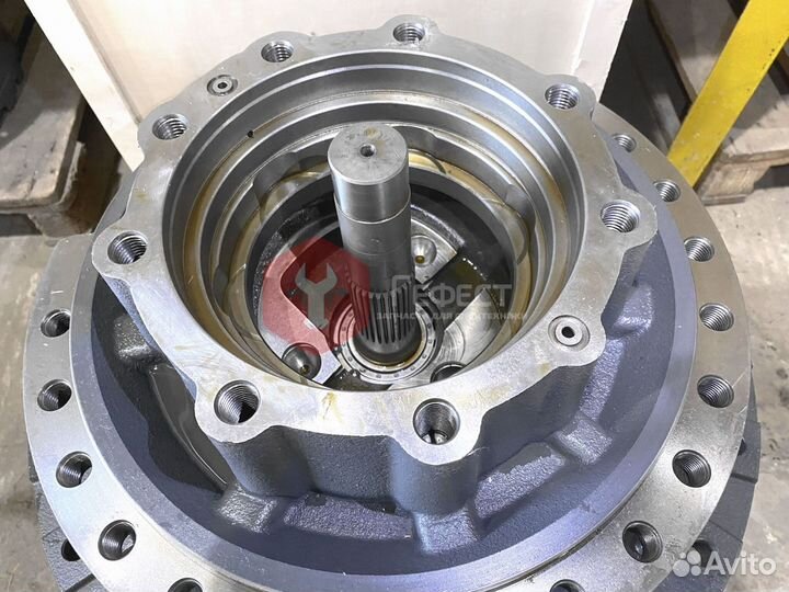 Редуктор хода Hitachi 9212584